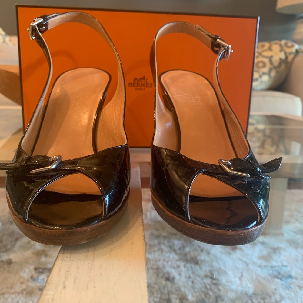 Vintage Hermès Black Patent Leather Slingback Heels~Size 37 - Picture 4 of 15